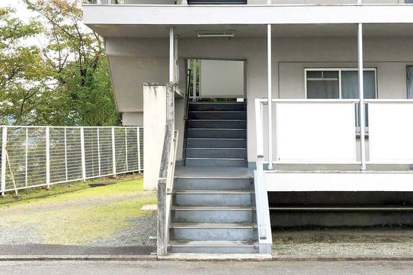 ビレッジハウス二宮2号棟のエントランス|エントランスです