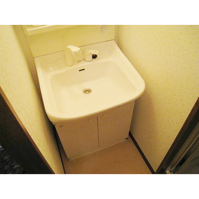 アンプルールリバーサイドの内装|内装は落ち着いています