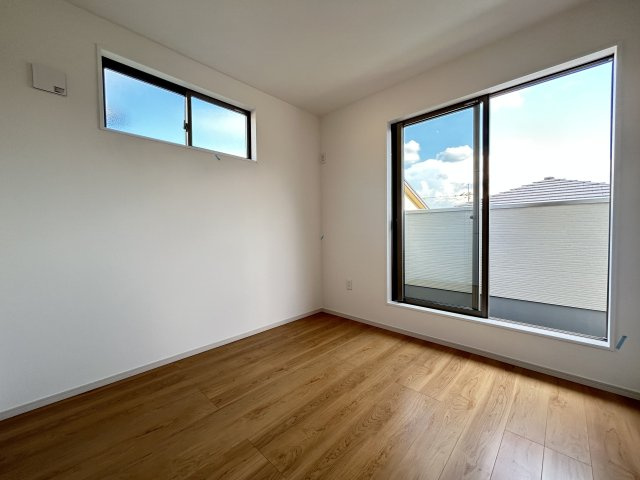 地下鉄東西線＆京阪京津線「御陵」駅徒歩５分◆並列駐車２台可能◆山科区御陵封ジ山町１期の洋室|洋室