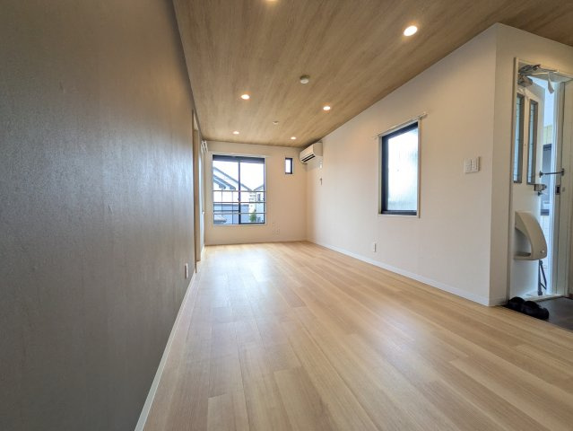 ディアコートBの居間・リビング