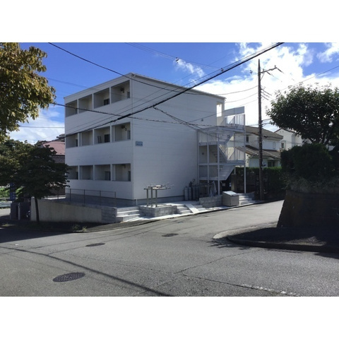 MQuarto江田のエントランス