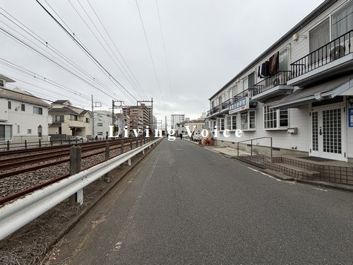 【前面道路含む現地写真】 | 【仲介手数料０円】藤沢市湘南台4丁目4期　新築一戸建て　全2棟 | 藤沢市湘南台4丁目4期　新築一戸建て　全2棟