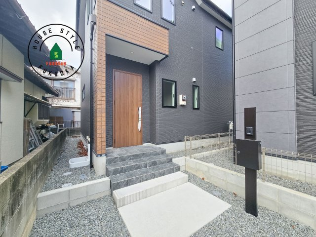 福岡市早良区有田5丁目第1-3棟(1号棟)の外観：施工例|おでかけの時も帰った時も、「我が家」を最初に感じでもらえる素敵な空間に。