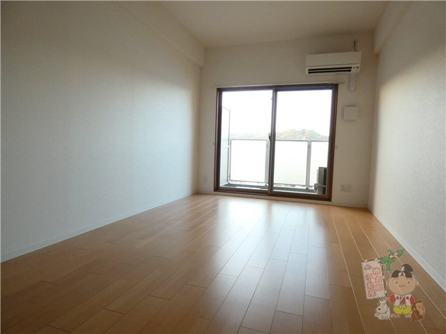 グランフォンテーヌ奉還町の居間・リビング