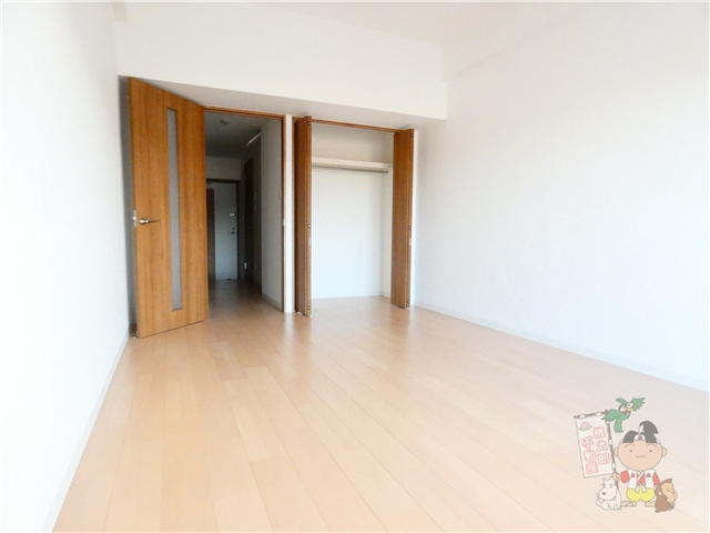 グランフォンテーヌ奉還町の居間・リビング