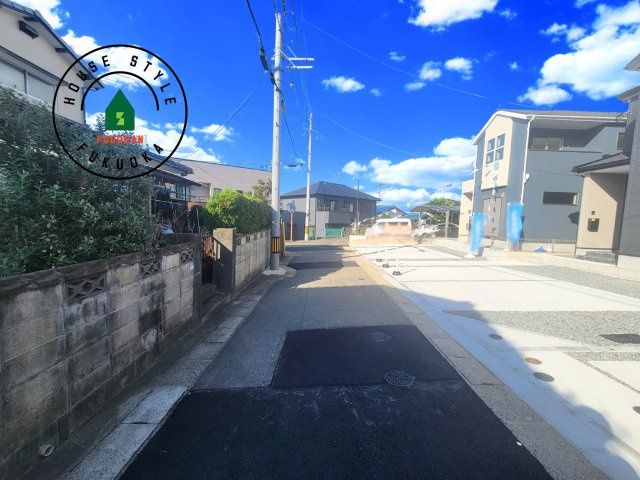 福岡市南区大平寺2丁目第4-3棟（1号棟）の前面道路含む現地写真|前面道路です。