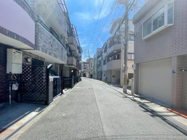 馬場町3丁目　中古一戸建ての前面道路含む現地写真|■物件内覧・資金計画相談・住宅ローン相談、リフォーム相談、お問合せ受付中■
※当日・翌日のご内覧、ご相談はお電話でのお問合せがスムーズです！