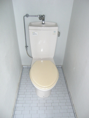 【トイレ】 | 荒金アパート