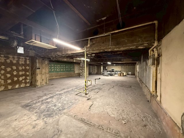 新虎ノ門実業会館（新館）　B1Fの内装