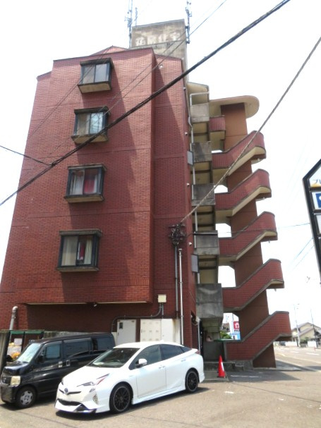 プレアール今津