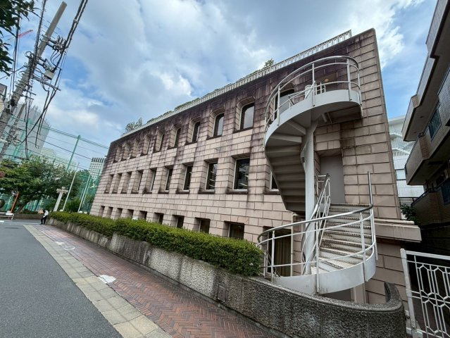 虎ノ門実業会館四谷ビル　B1Fの外観パース