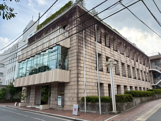 虎ノ門実業会館四谷ビル　B1Fの外観