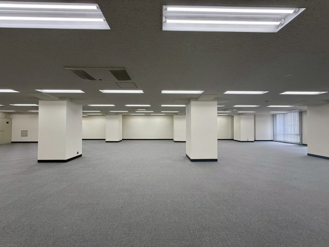 虎ノ門実業会館（本館）　2Fの内装