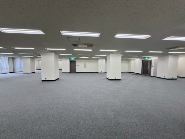 虎ノ門実業会館（本館）　2Fの内装