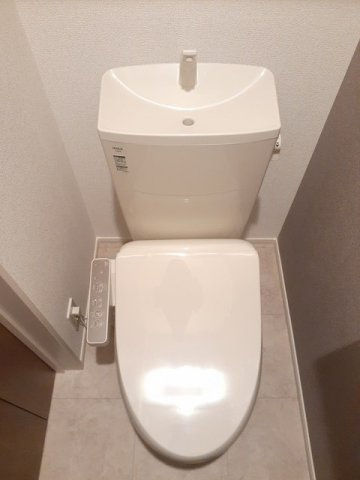 ボニータ　Ｂのトイレ|清潔感のあるトイレです
