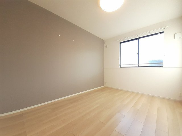 ボニータ　Ｂの内装|明るい室内です