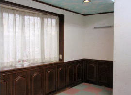 野洲市久野部の店舗一部の内装