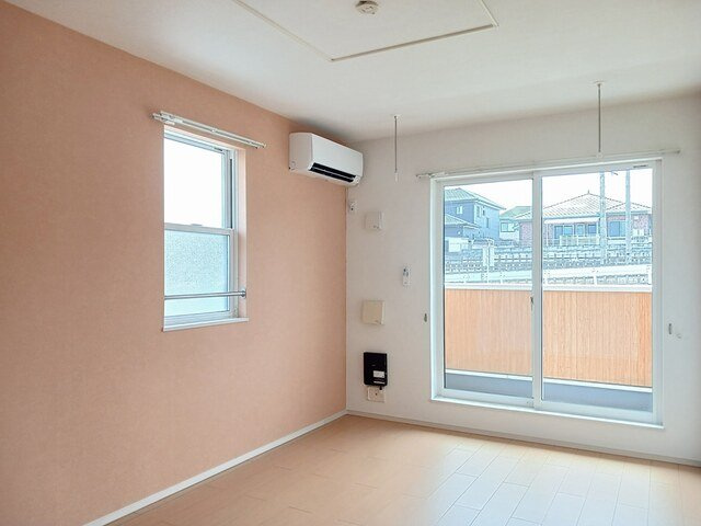 シャン・ドゥ・ムジカＢの居間・リビング|こちらのリビングで趣味の時間をお楽しみください