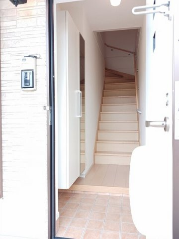 シャン・ドゥ・ムジカＢの玄関|毎日通る玄関はこちらです