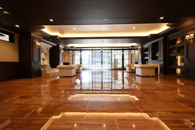 プレジオ西宮今津のロビー