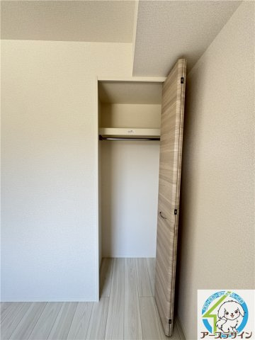 ソリッソ大久保町西嶋の収納