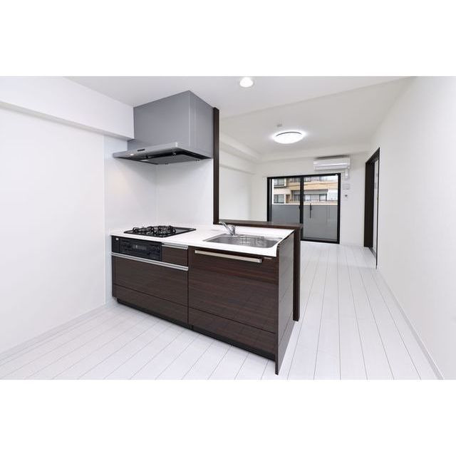 LIBTH博多空港通りの居間・リビング