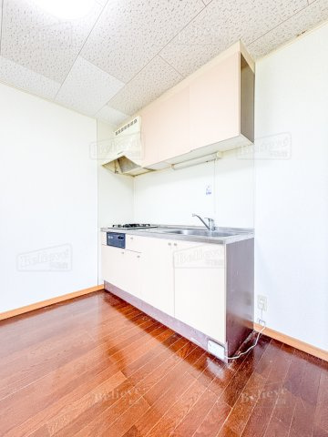 ソレアードのキッチン|２口コンロのシステムキッチンです♪