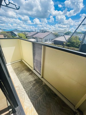 セジュールメゾンのバルコニー|外からの目が気にならないバルコニーで洗濯物が干せます