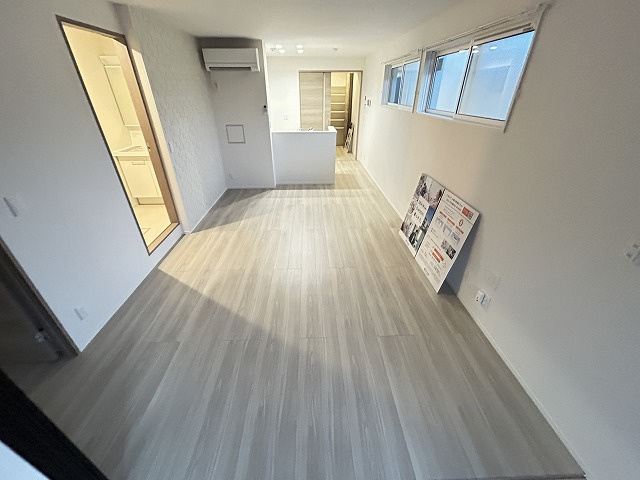 アベニール末広の居間・リビング