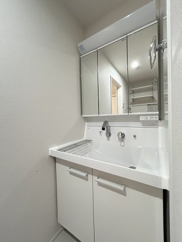 アベニール末広の洗面所