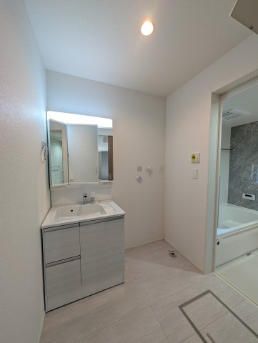 【独立洗面台】 | グラファーレ前橋市南町4期ー①