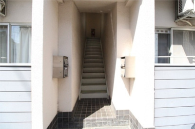 【エントランス】 | シャルム早宮 | 落ち着いたエントランスです