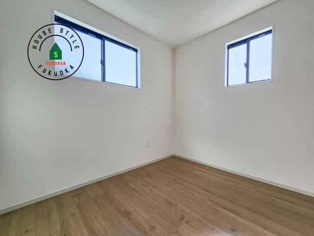 福岡市西区野方3丁目第5-2棟(2号棟)の和室|柔らかい畳が心地よい和室