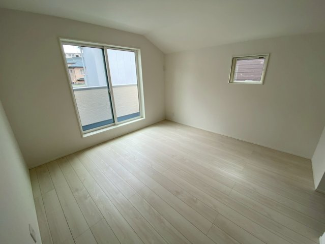 萩山台1丁目の洋室