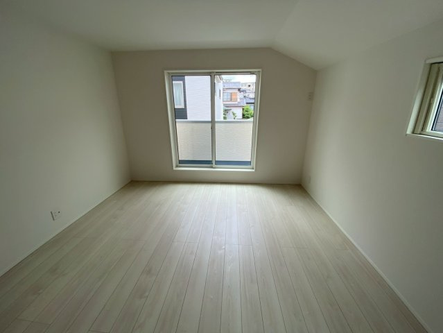 萩山台1丁目の洋室