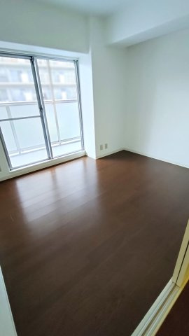 シャルム小阪壱番館の寝室