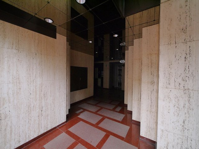 アルファプラザ
