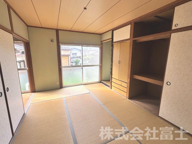 メリー・メイの和室