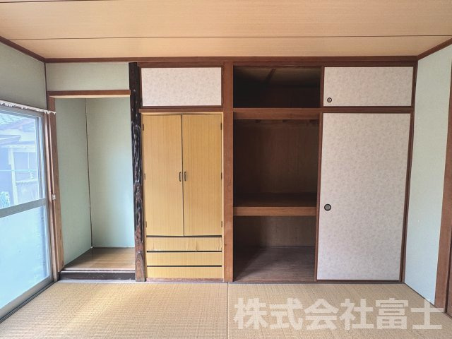 メリー・メイの収納