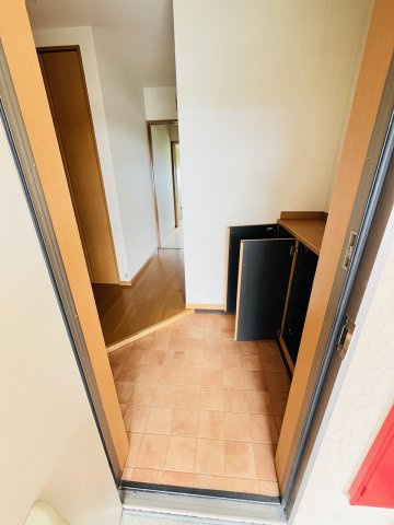 フォレスト壱番館の玄関