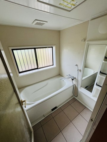 フォレスト壱番館の浴室