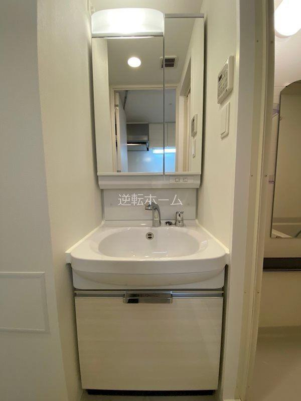 ディアレイシャス金山　名古屋市賃貸　仲介手数料無料の洗面所