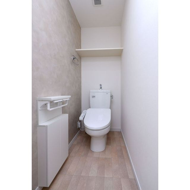 LIBTH薬院PREMIERのトイレ