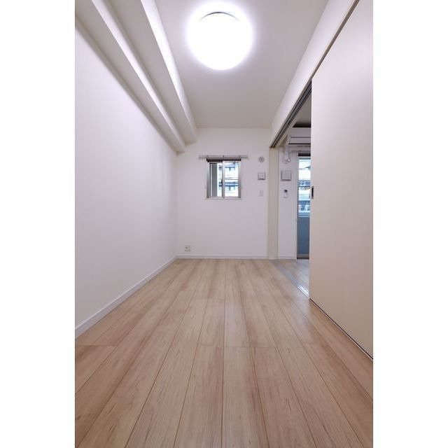 LIBTH薬院PREMIERの居間・リビング