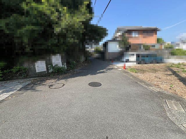 神田　建築条件付き　売土地の前面道路含む現地写真