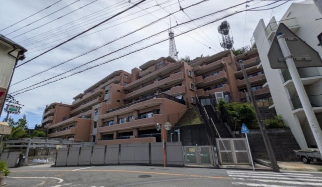 コスモヒルズ永田山王台【仲介手数料無料】の外観