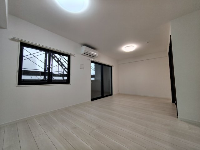 LIBTH上牟田WESTの居間・リビング