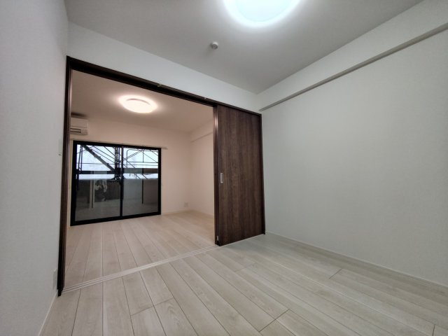 LIBTH上牟田WESTの居間・リビング