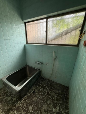 【浴室】 | 和気町衣笠中古戸建