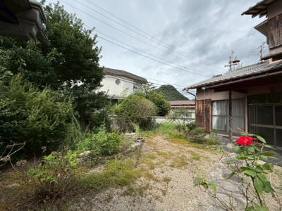 【庭】 | 和気町衣笠中古戸建